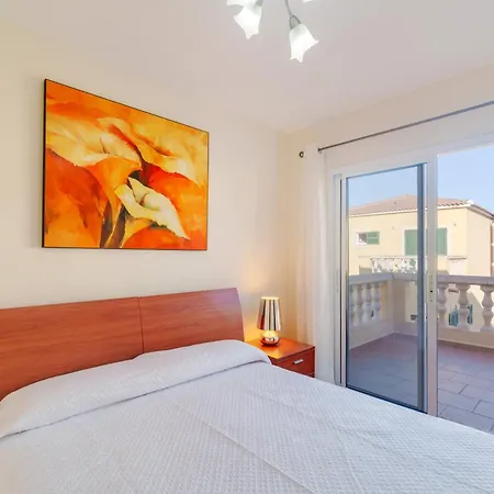 Villa Nagore - Con Piscina Cerca De Hermosas Calas Cala'N Blanes (Menorca)
